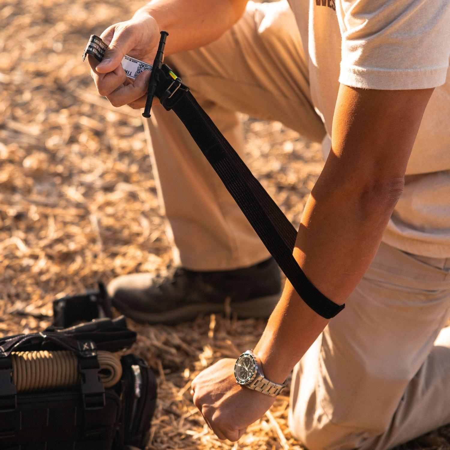 GO-BAG SURVIVAL KIT (SHOW STOCK)